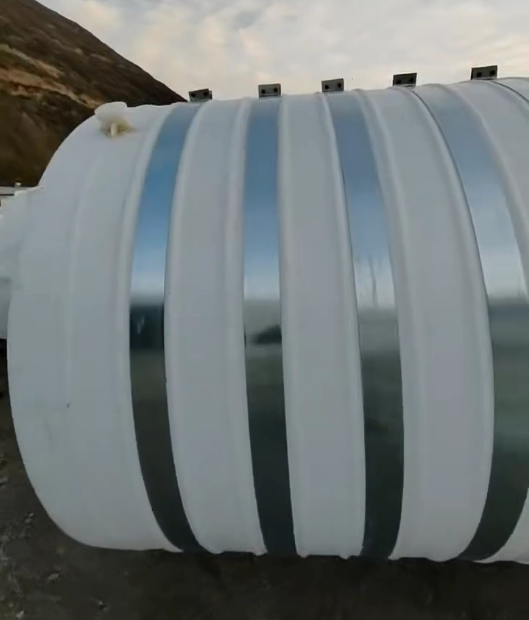 圆形天水塑料桶批量交付案例：结构稳定，适配多行业液体储运需求